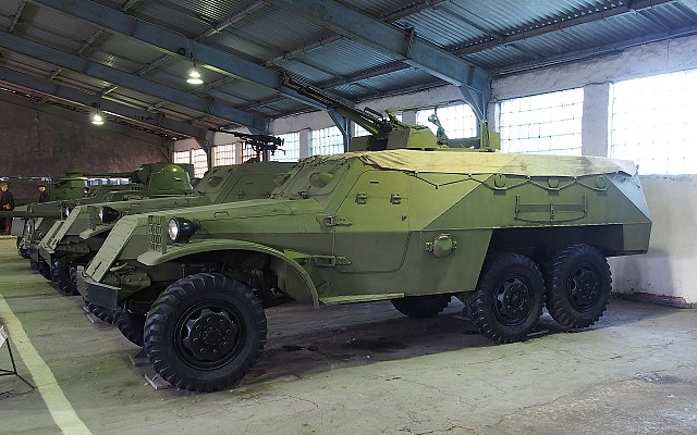 BTR-152A