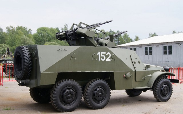 BTR-152D